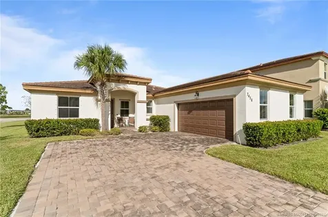 7456 NW Greenspring Street Port Saint Lucie FL 34987