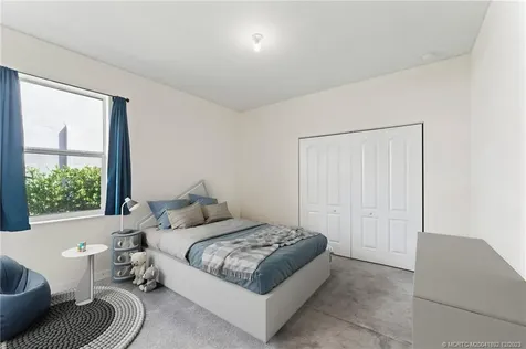 7456 NW Greenspring Street Port Saint Lucie FL 34987