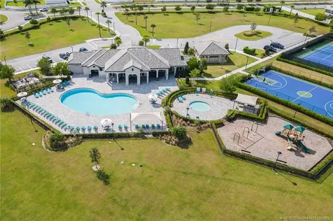 7456 NW Greenspring Street Port Saint Lucie FL 34987