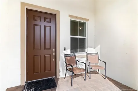 7456 NW Greenspring Street Port Saint Lucie FL 34987