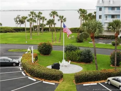 40 NE Plantation Road Stuart FL 34996