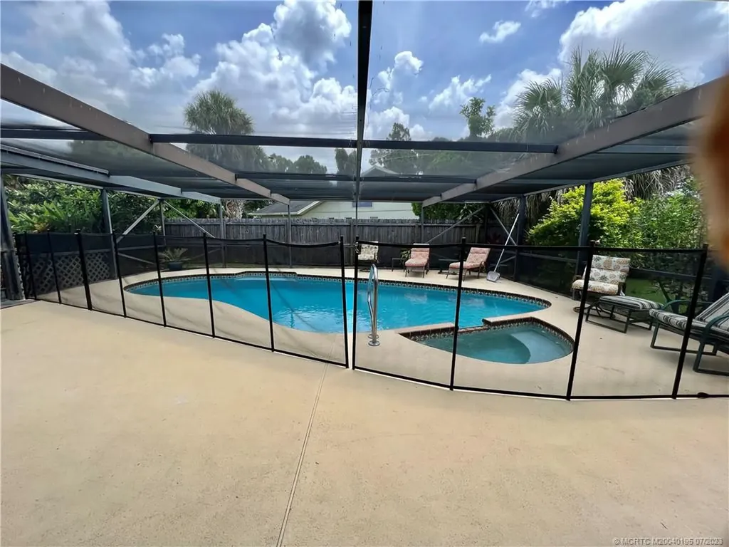 1051 SE Floresta Drive Port St Lucie FL 34983