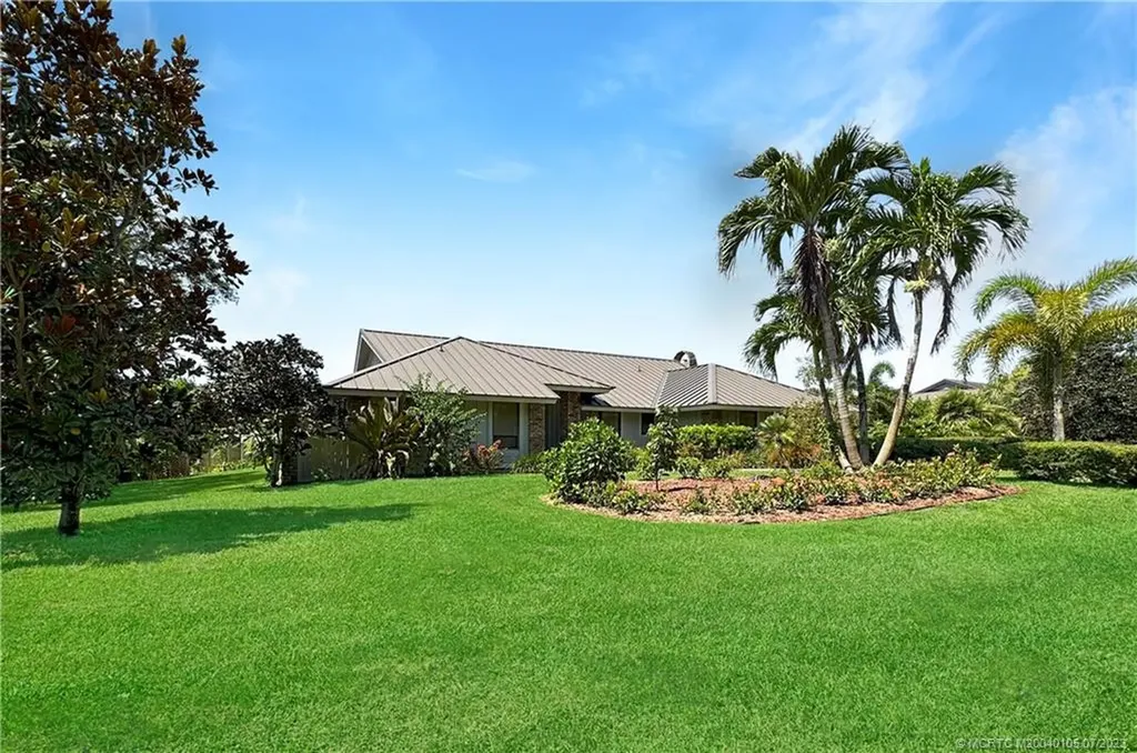 1088 NE Quinn Place Jensen Beach FL 34957