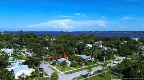 1017 NE Rio Avenue Jensen Beach FL 34957