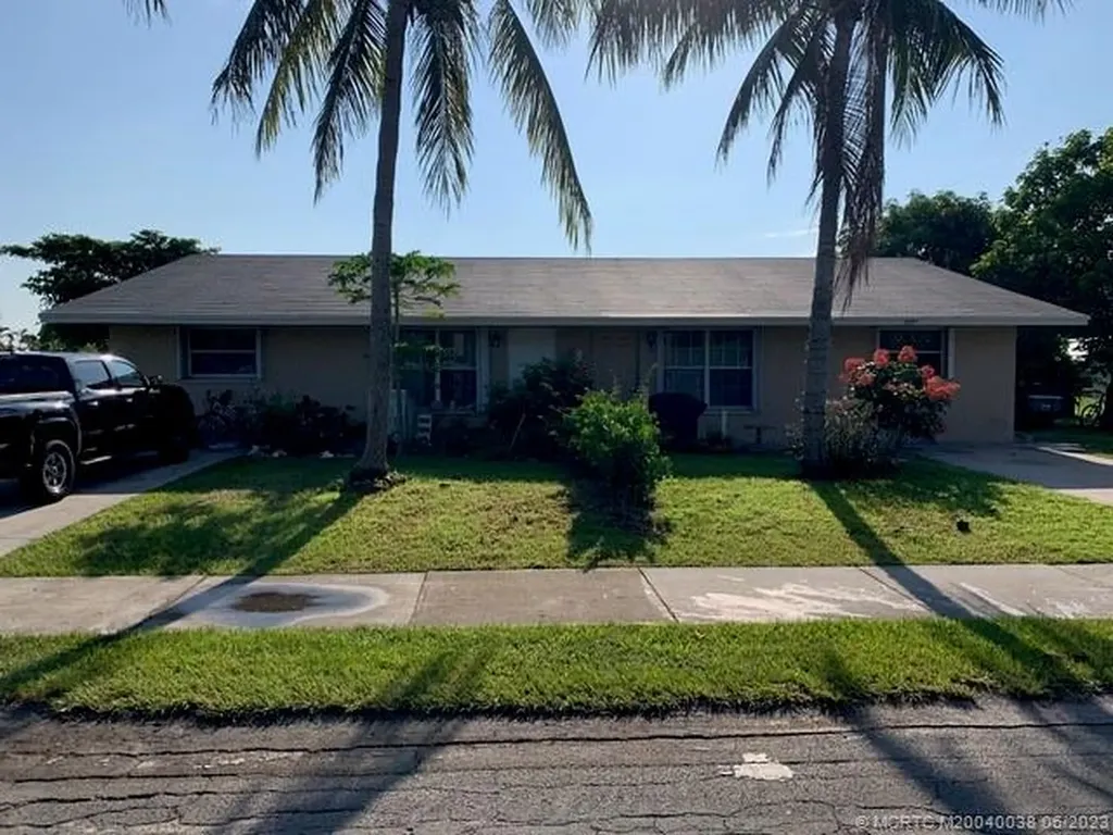 3087 SE Golden Gate Avenue Stuart FL 34997