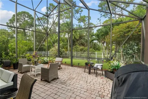 6839 SE Twin Oaks Circle Stuart FL 34997
