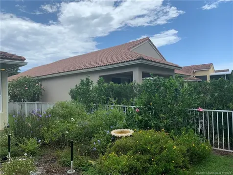 6839 SE Twin Oaks Circle Stuart FL 34997