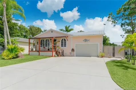 4171 SE Robert Loop Road Stuart FL 34997