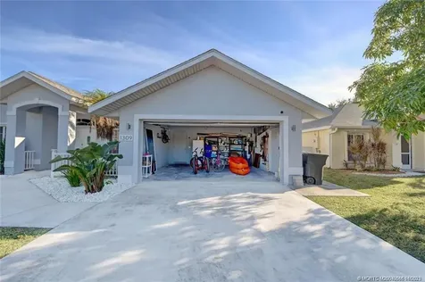 1309 Carlton Court Fort Pierce FL 34949