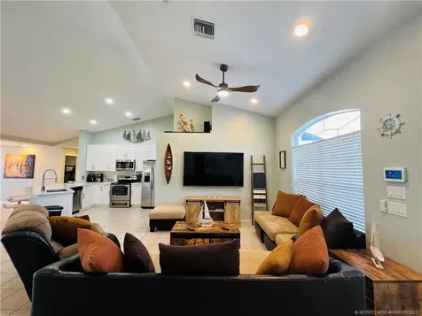 1309 Carlton Court Fort Pierce FL 34949