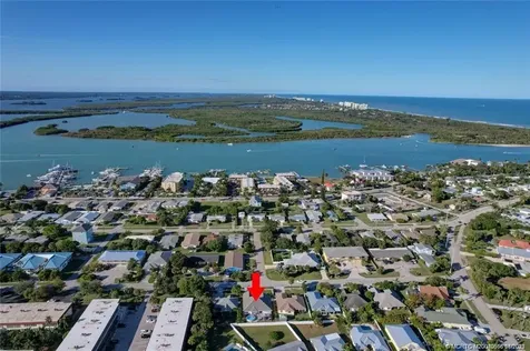 1309 Carlton Court Fort Pierce FL 34949