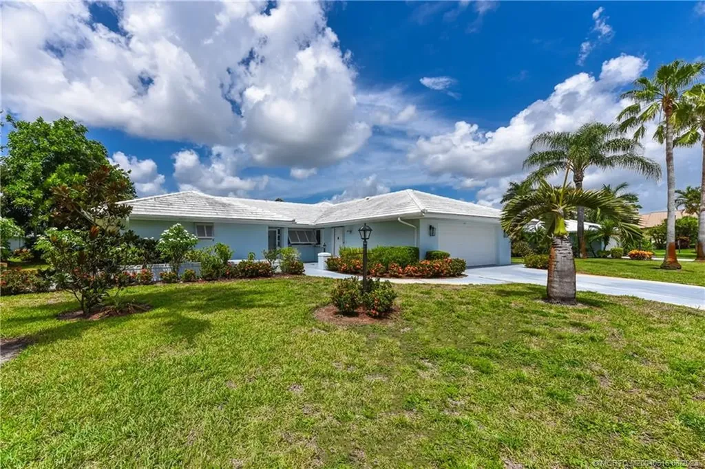 1812 SE Camino Real Avenue Stuart FL 34996