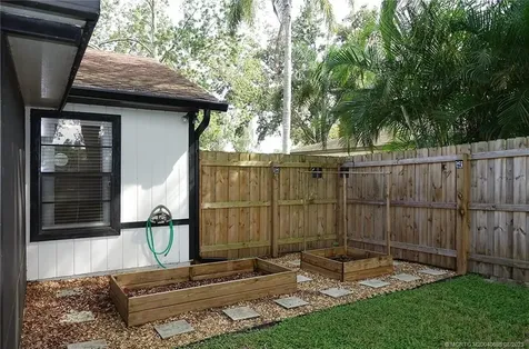 1384 SW Axtell Avenue Port Saint Lucie FL 34953