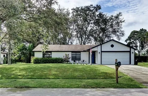 1384 SW Axtell Avenue Port Saint Lucie FL 34953