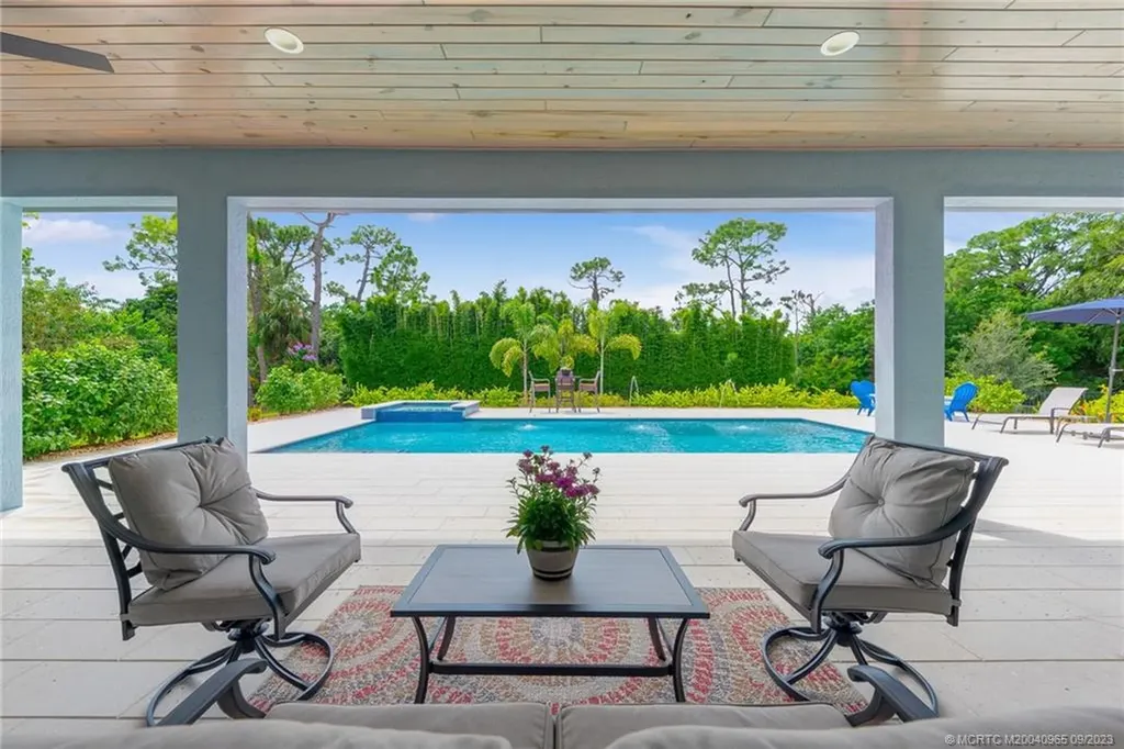 535 SW Squire Johns Lane Palm City FL 34990