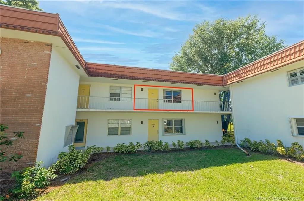 1225 NW 21st Street Stuart FL 34994