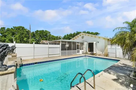 6785 NE 7th Street Okeechobee FL 34974