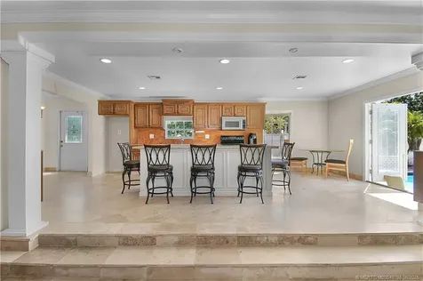 6785 NE 7th Street Okeechobee FL 34974