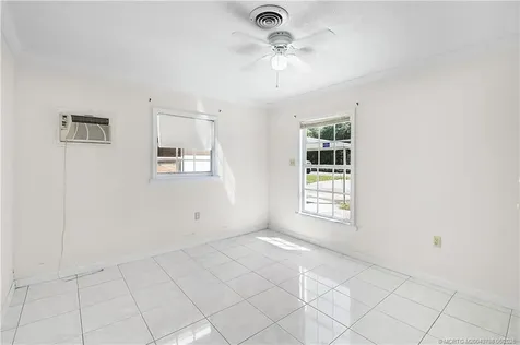 6785 NE 7th Street Okeechobee FL 34974