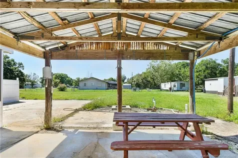 6785 NE 7th Street Okeechobee FL 34974