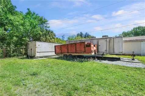 6785 NE 7th Street Okeechobee FL 34974