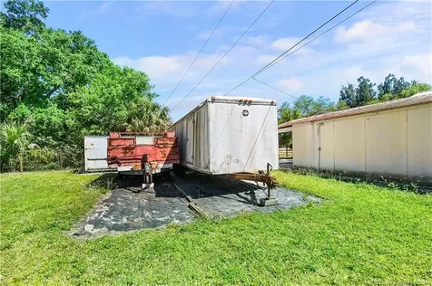 6785 NE 7th Street Okeechobee FL 34974