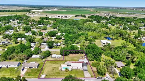 6785 NE 7th Street Okeechobee FL 34974