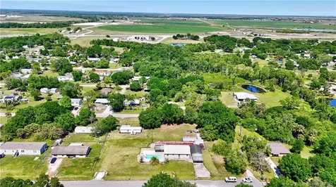 6785 NE 7th Street Okeechobee FL 34974