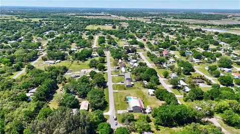 6785 NE 7th Street Okeechobee FL 34974