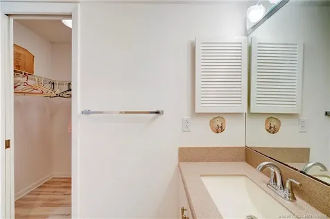 5532 NE Gulfstream Way Stuart FL 34996