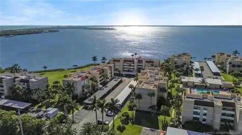 3472 NE Causeway Boulevard Jensen Beach FL 34957