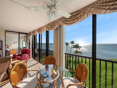 3472 NE Causeway Boulevard Jensen Beach FL 34957