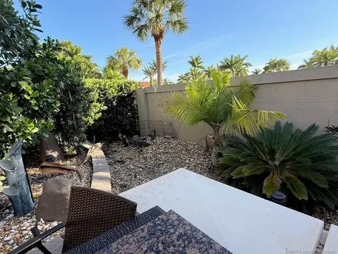 6 NW Boundary Drive Port Saint Lucie FL 34986