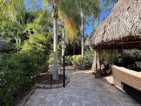 49 NW Boundary Drive Port Saint Lucie FL 34986