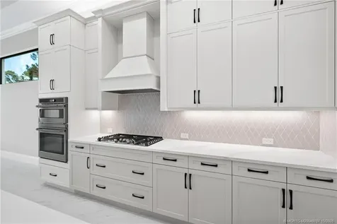 107 SE Via Verona Port St Lucie FL 34984