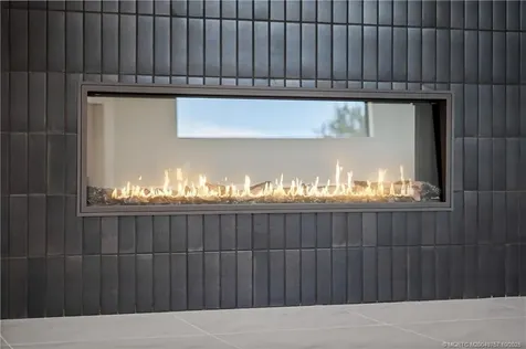 107 SE Via Verona Port St Lucie FL 34984