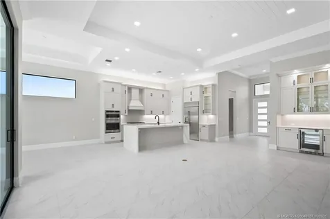 107 SE Via Verona Port St Lucie FL 34984