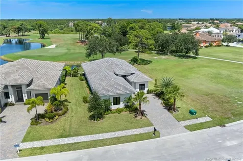 107 SE Via Verona Port St Lucie FL 34984