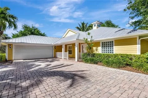 3020 SE Saint Lucie Boulevard Stuart FL 34997