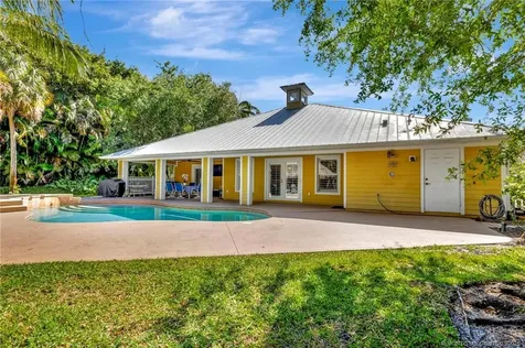 3020 SE Saint Lucie Boulevard Stuart FL 34997