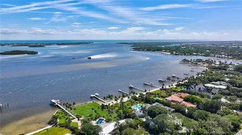 3020 SE Saint Lucie Boulevard Stuart FL 34997