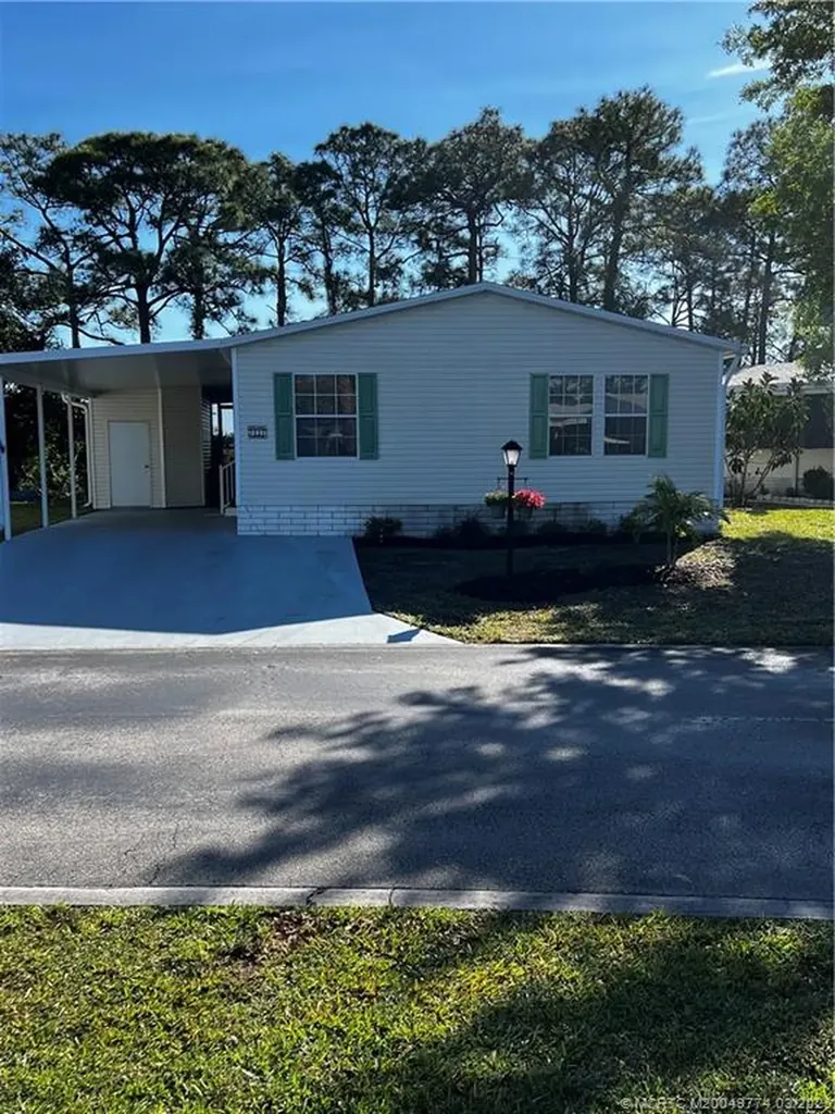 7117 SE Birchwood Lane Stuart FL 34997