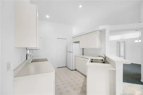 5940 NW Brenda Circle Port St Lucie FL 34986