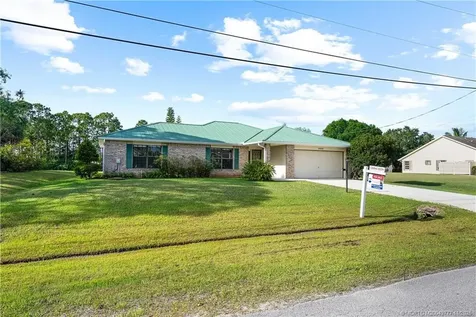 5940 NW Brenda Circle Port St Lucie FL 34986