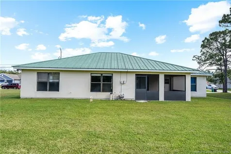 5940 NW Brenda Circle Port St Lucie FL 34986