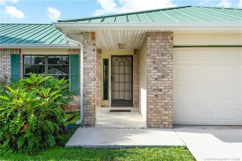 5940 NW Brenda Circle Port St Lucie FL 34986