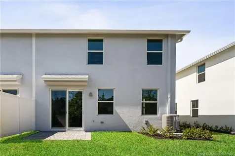 162 W Osprey Preserve Boulevard Jensen Beach FL 34957