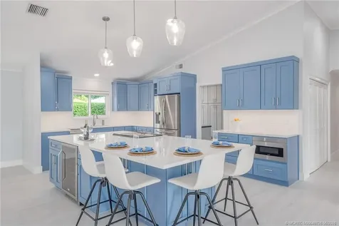4104 SE Centerboard Lane Stuart FL 34997