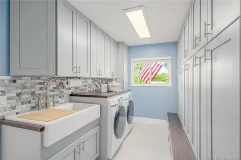 4104 SE Centerboard Lane Stuart FL 34997