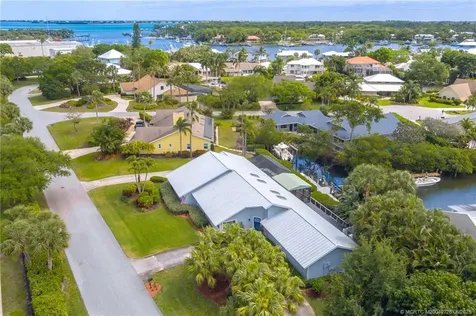 4104 SE Centerboard Lane Stuart FL 34997